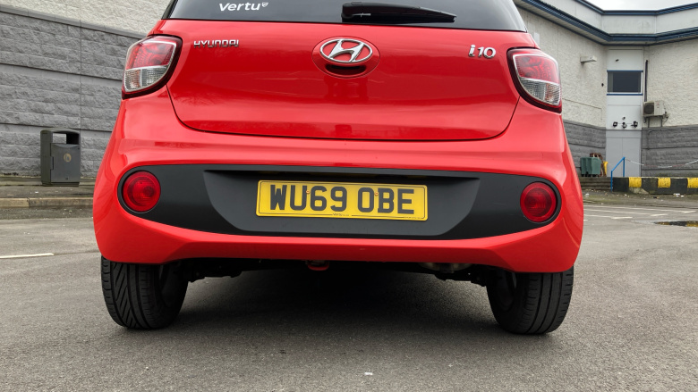 Hyundai i10 1.0 Play 5dr Petrol Hatchback